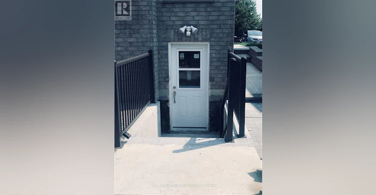 BSMT-25 Gabrielle Crescent, Whitby, ON, L1R 3M6 - 3