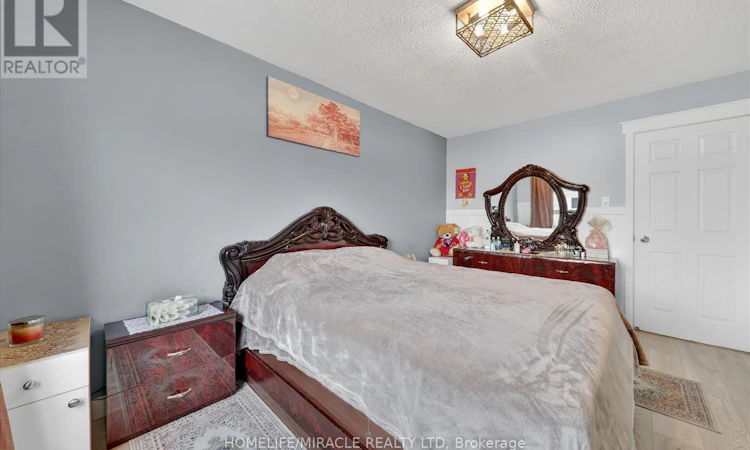 113 Fanshawe Drive