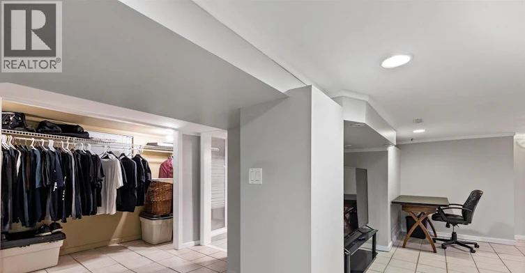 LOWER-1640 Hall, Windsor, ON, N8X 4S1 - 4