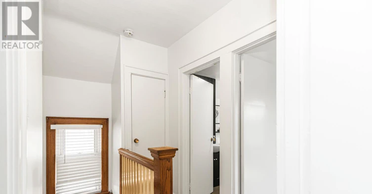 114 Weir Street N, Hamilton, ON, L8H 5E8 - 14