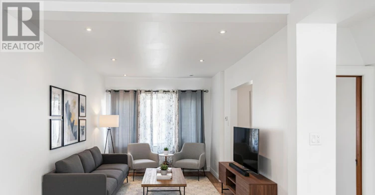 114 Weir Street N, Hamilton, ON, L8H 5E8 - 6