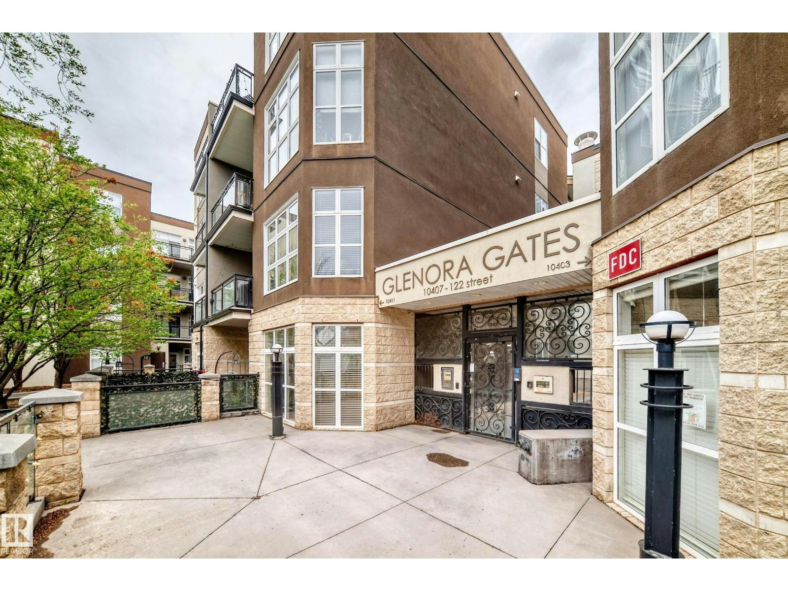 223-10407 122 Street NW, Edmonton, AB, T5N 4B8