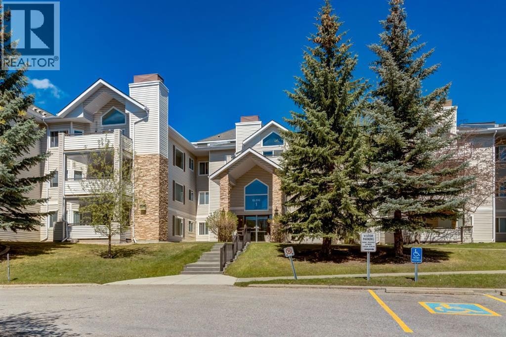 1315-7451 Springbank Boulevard SW, Calgary, AB, T3H 4K5
