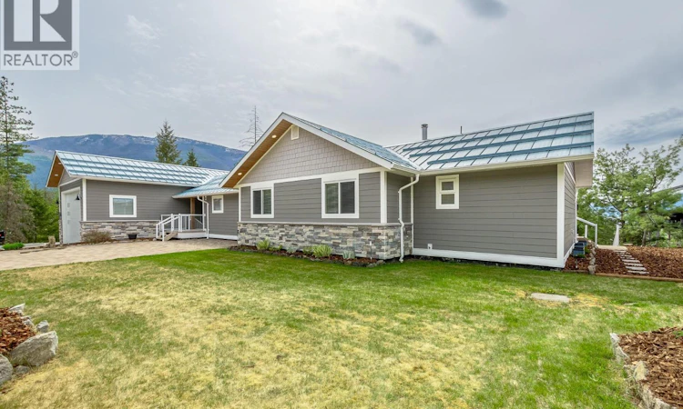 1-3525 Enderby Mabel Lake Road