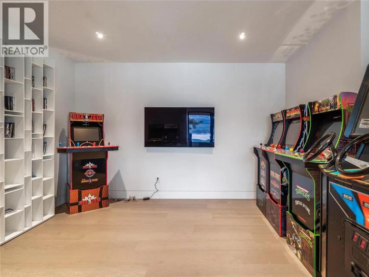 6-8200 Squilax Anglemont Road, Saint Ives, BC, V0E 1M8 - 31