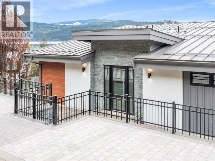 6-8200 Squilax Anglemont Road, Saint Ives, BC, V0E 1M8 - 53