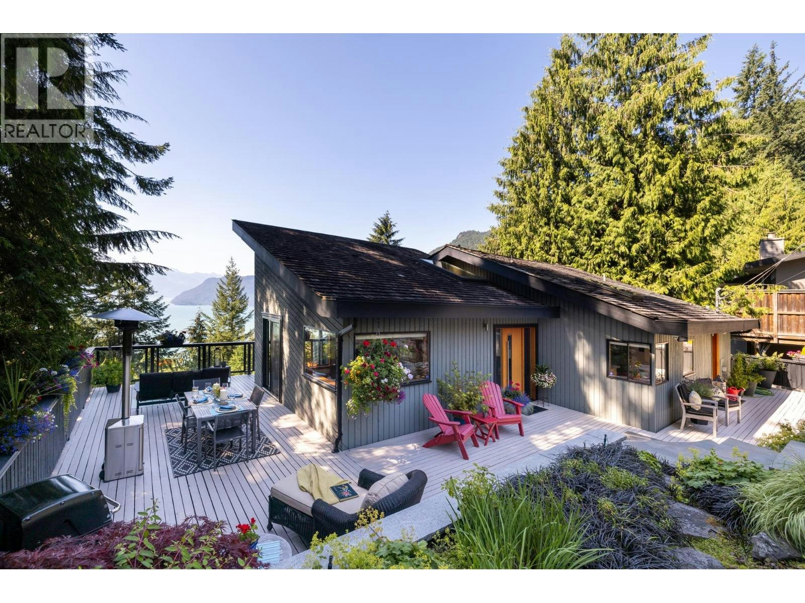 120 Mountain Drive, West Vancouver, BC, V0N 2E0