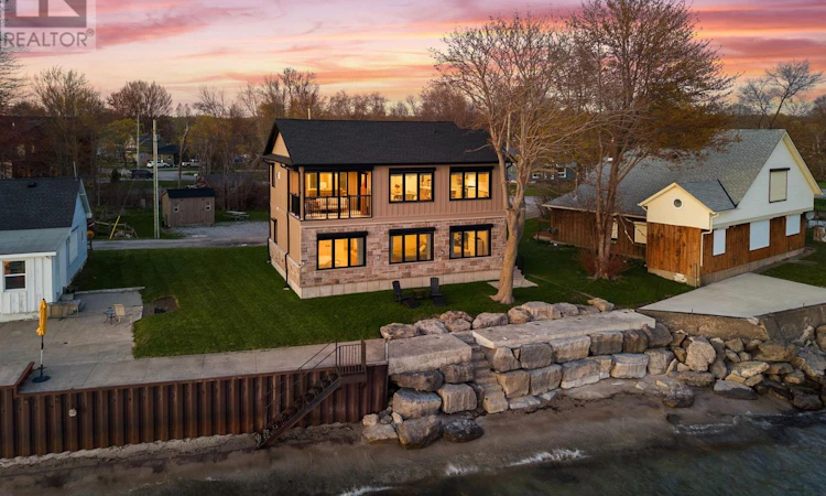 11605 Beach Road W