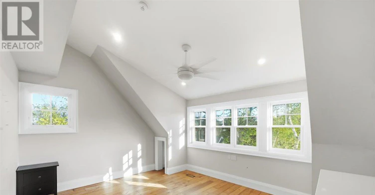 79 Wilson Street E, Oakville, ON, L6K 3G4 - 3