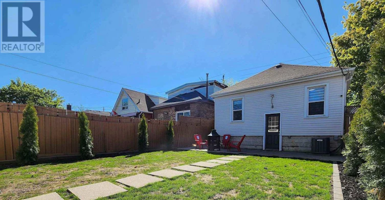 LOWER LEVEL-294 Fairfield Avenue S, Hamilton, ON, L8H 5H6 - 11