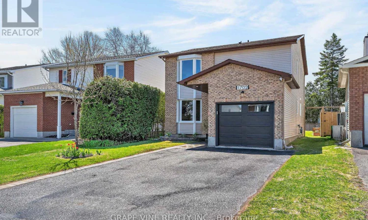 1702 Boisbriand Crescent