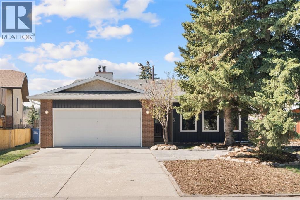 92 Glenhill Drive, Cochrane, AB, T4C 1H1