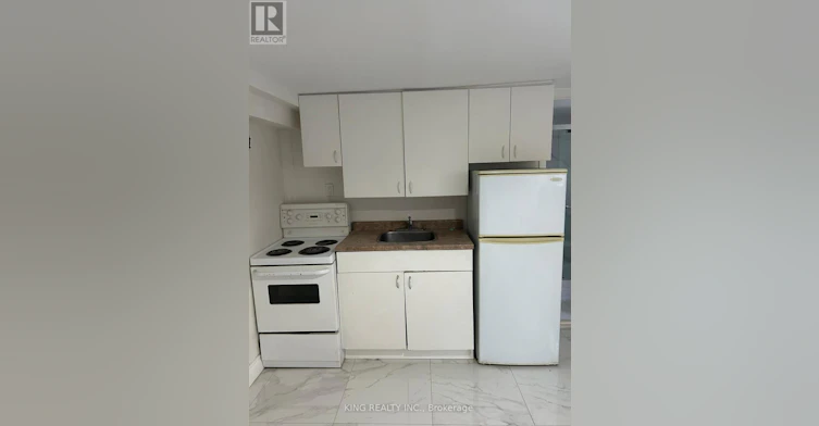 2-2 Elm Grove Drive, Toronto, ON, M6K 2J1 - 2
