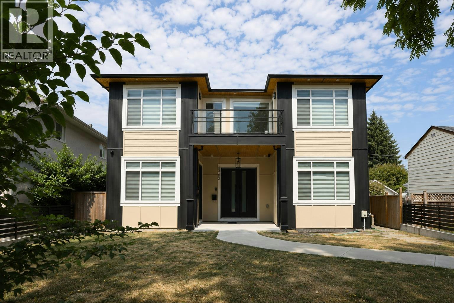 8563 11th Avenue, Burnaby, BC, V3N 2P6