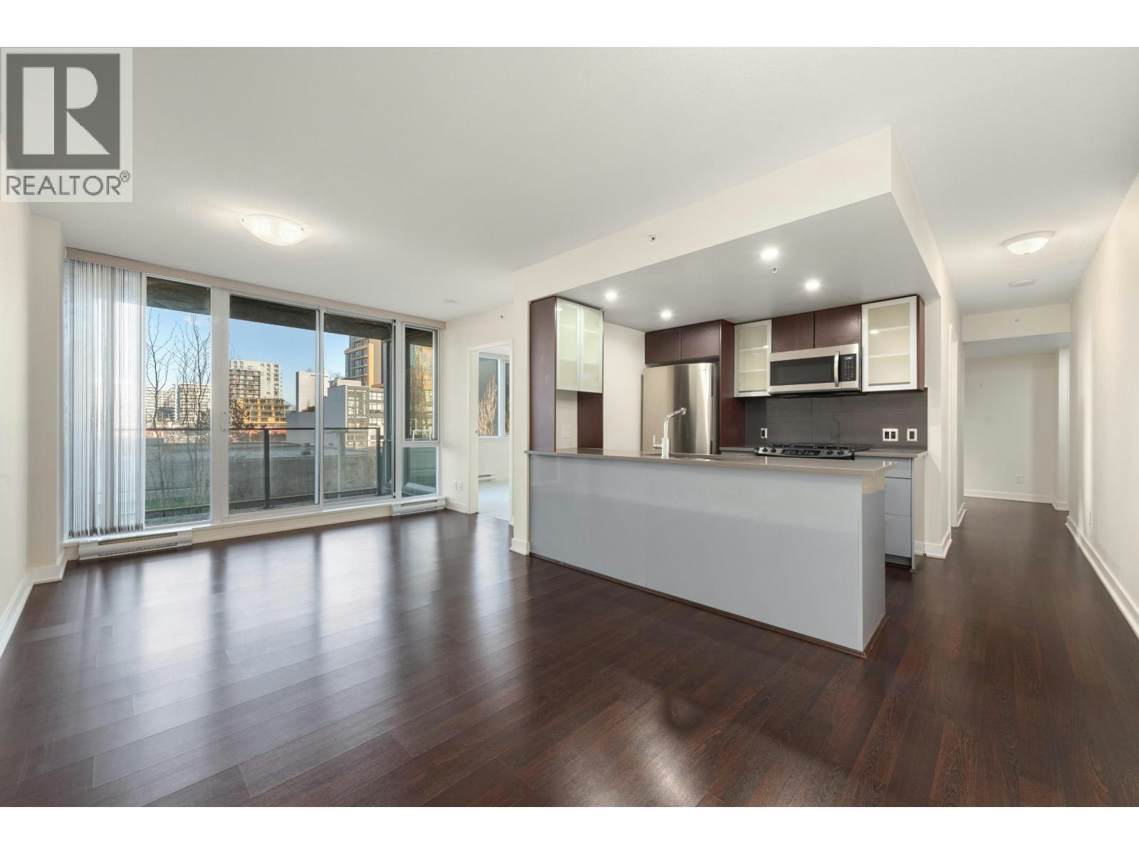 302-7080 No. 3 Road - 4