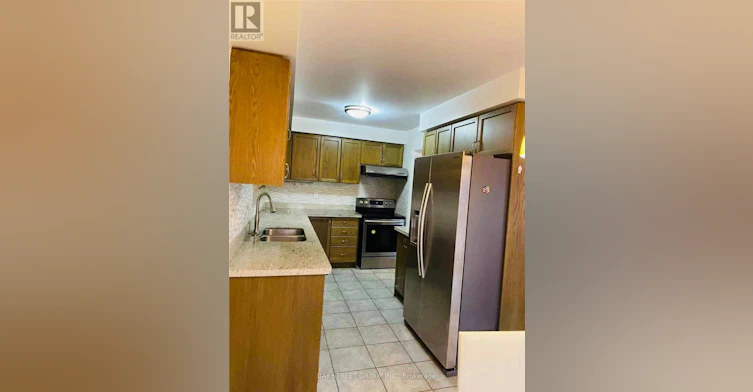 10 Cobblehill Court, Markham, ON, L6C 3E9 - 6
