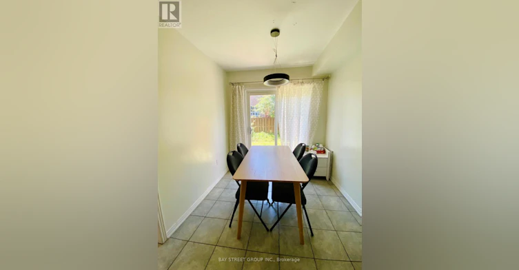 10 Cobblehill Court, Markham, ON, L6C 3E9 - 5