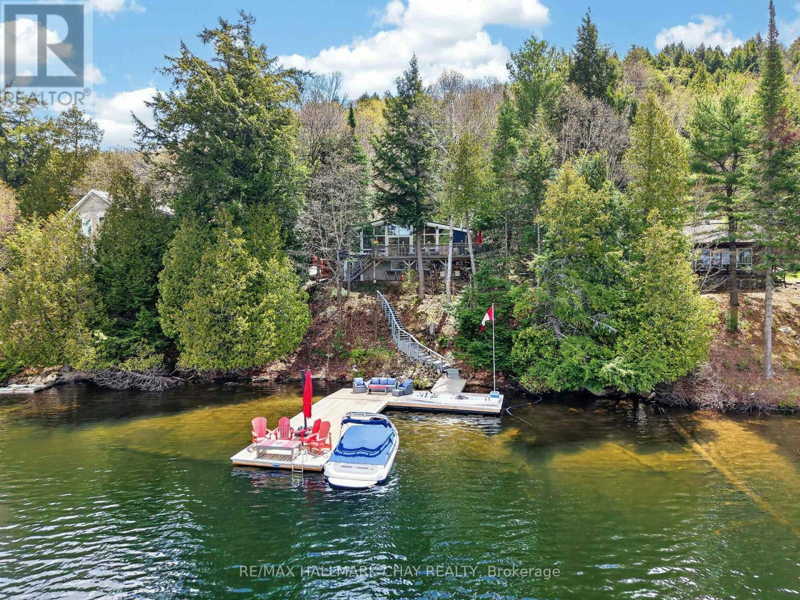 1119 Narrows Road, Lake of Bays, ON, P0B 1A0