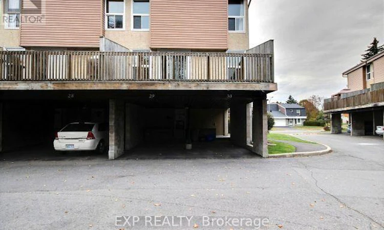 29-3415 Uplands Drive