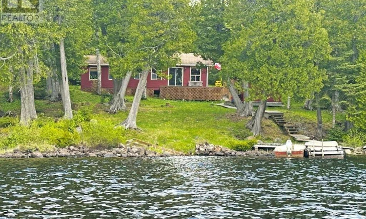 LT-17 Elizabeth Lake