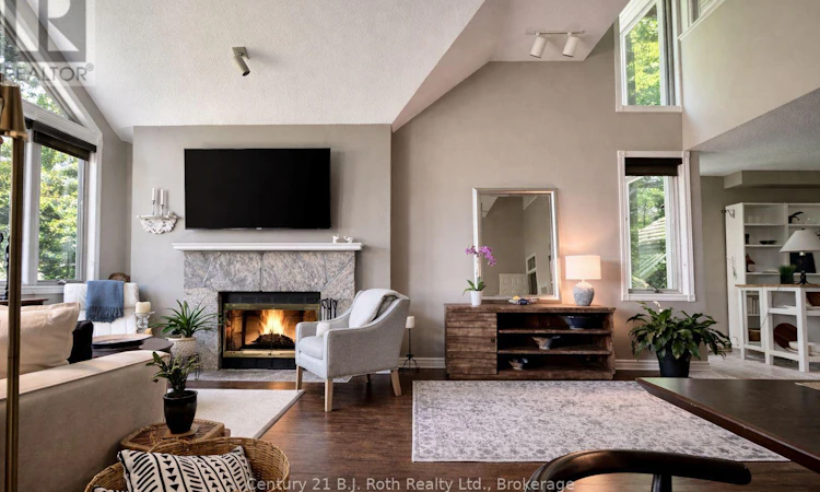 331 Grandview Hilltop Drive