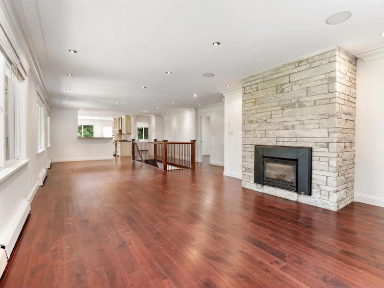 13788 32 Avenue, Surrey, BC, V4P 2B8 - 2