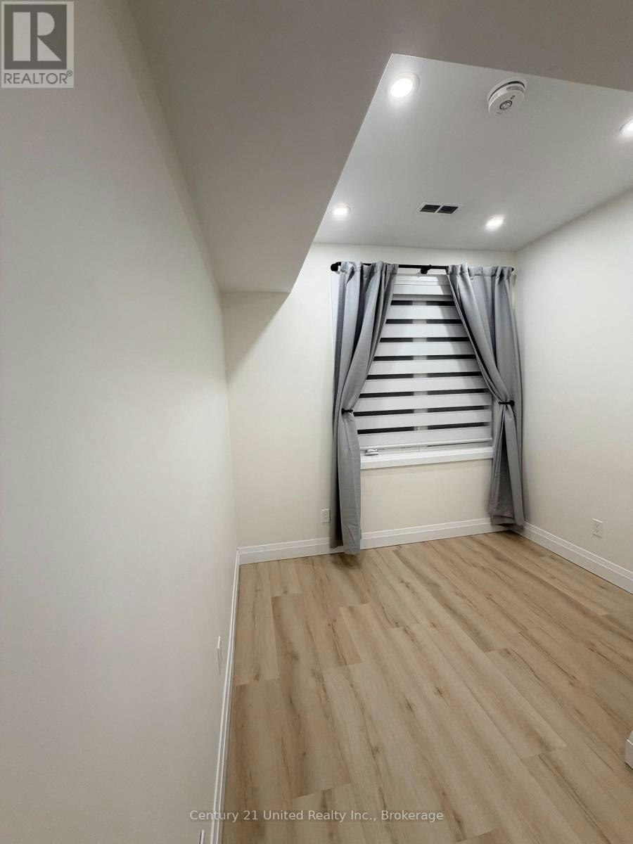 BEDROOM 4-1630 Hetherington Drive, Peterborough, ON, K9L 0G6 - 18