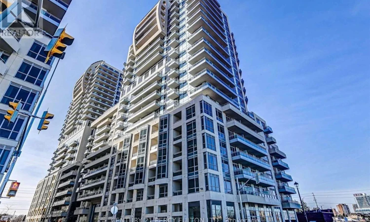 512-9205 Yonge Street