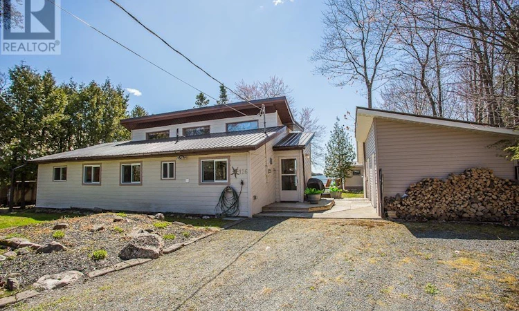 126 Waltonen Road