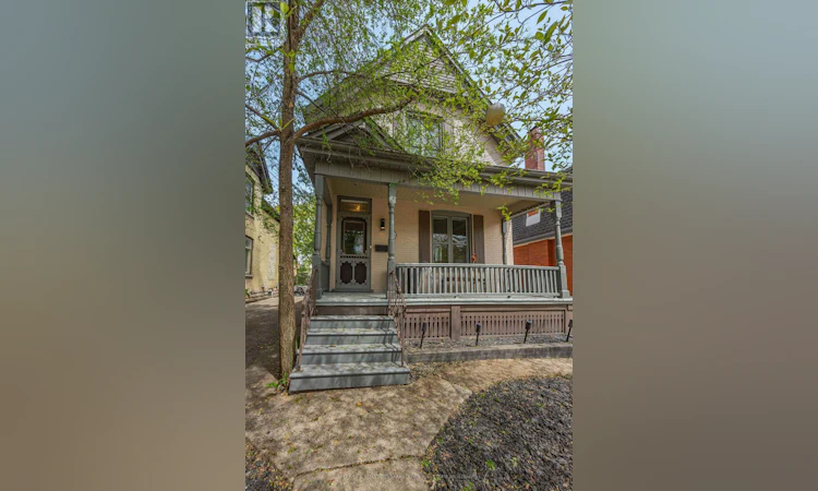 28 Renwick Avenue