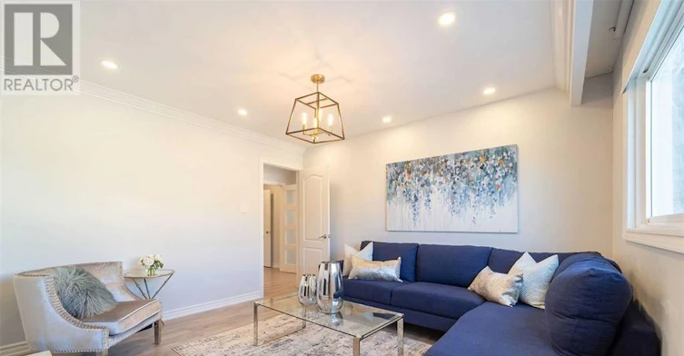 BACK-6 Alcester Court, Toronto, ON, M6A 2Z6 - 4