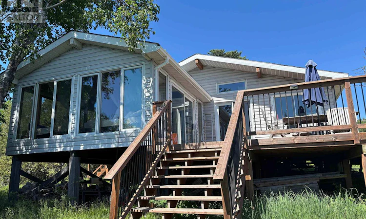 JO176 Shoal Lake