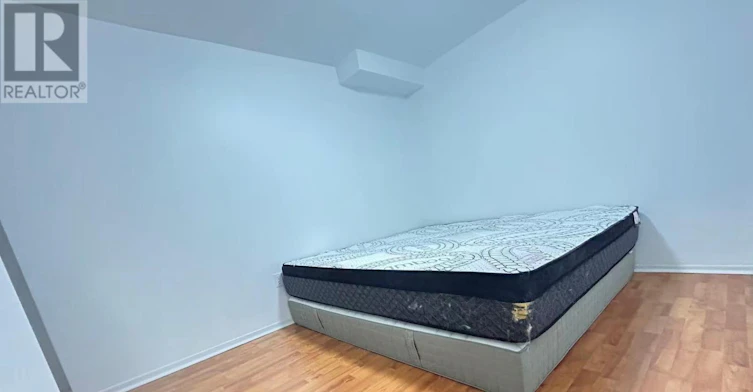22 Cardwell Avenue, Toronto, ON, M1S 4Y3 - 5