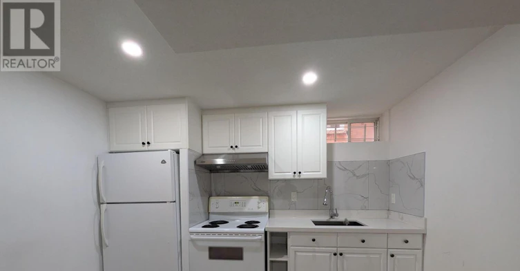 LOWER-37 Sandham Crescent, Markham, ON, L3S 4J7