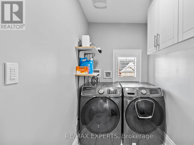 22 Travers Gate, Springwater, ON, L9X 0S8 - 25