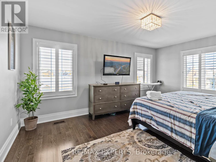 22 Travers Gate, Springwater, ON, L9X 0S8 - 13