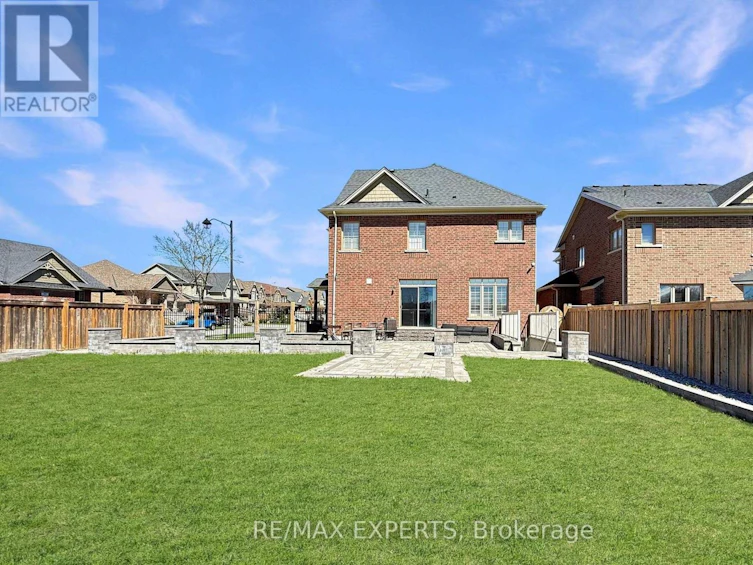 22 Travers Gate, Springwater, ON, L9X 0S8 - 33