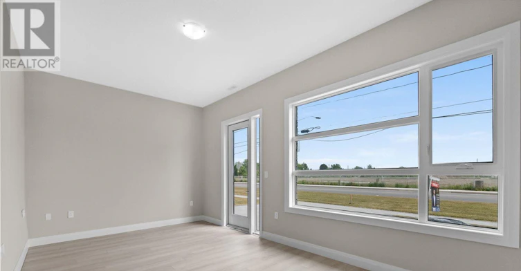 21 Warren Trail, Welland, ON, L3B 0N8 - 8