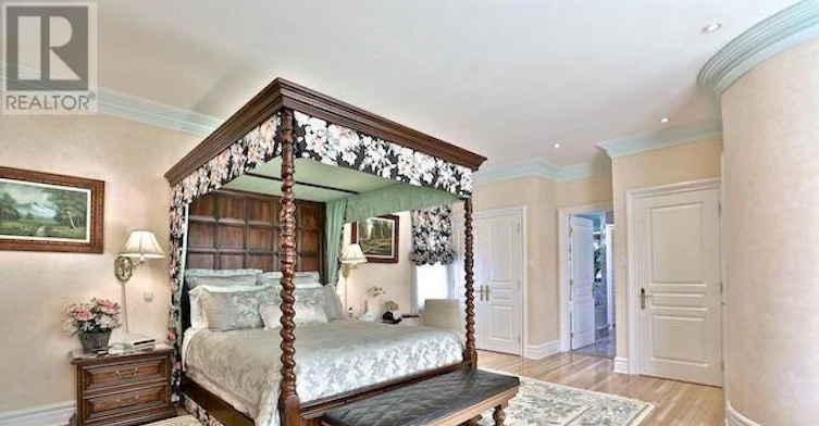 157 Gordon Road, Toronto, ON, M2P 1E7 - 9