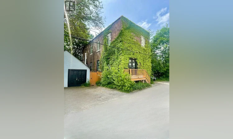 156 Sussex Mews