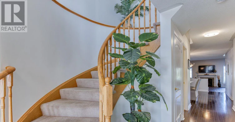45 Hatch Street E, Whitby, ON, L1M 2H9 - 4
