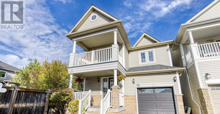 45 Hatch Street E, Whitby, ON, L1M 2H9