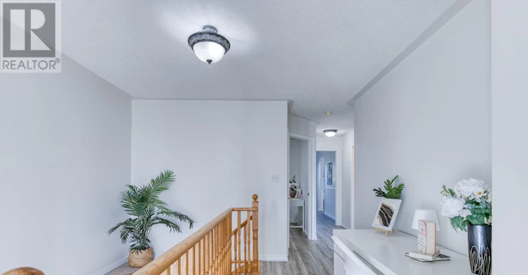 45 Hatch Street E, Whitby, ON, L1M 2H9 - 26