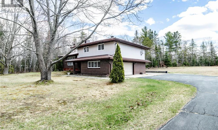 2239 Pleasant Ridge