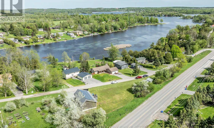 17 Bayview Drive