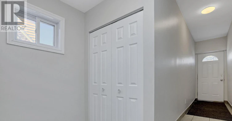 504 Hilson Avenue, Ottawa, ON, K1Z 6C7 - 6