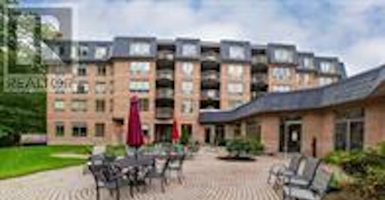 418-8111 Forest Glen Drive, Niagara Falls, ON, L2H 2Y7 - 18