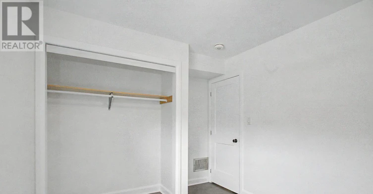 2-226 Lauder Avenue, Toronto, ON, M6E 3H4 - 13
