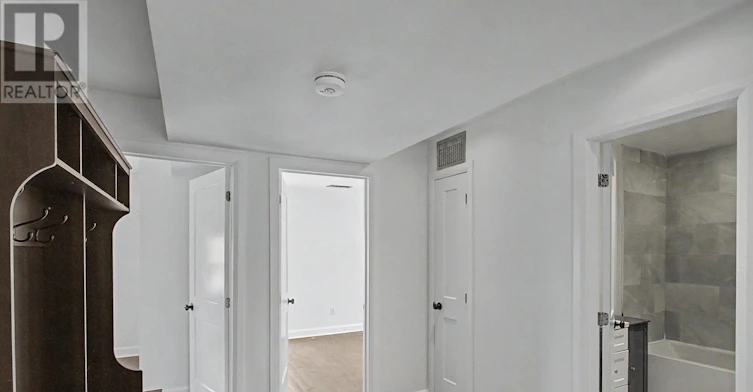 2-226 Lauder Avenue, Toronto, ON, M6E 3H4 - 11
