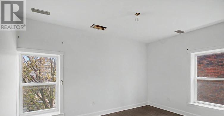 2-226 Lauder Avenue, Toronto, ON, M6E 3H4 - 16